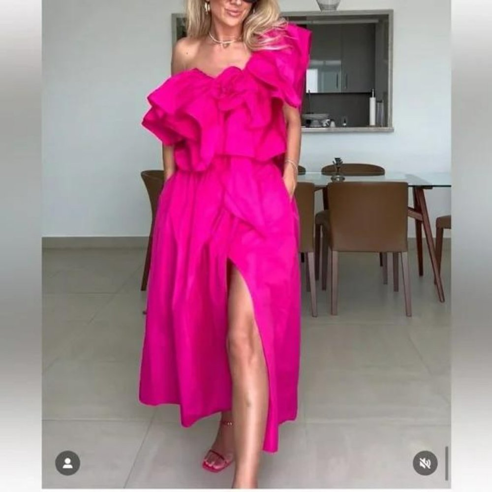 ZARA SET FUCHSIA VOLUMINOUS RUFFLE TOP + SKIRT